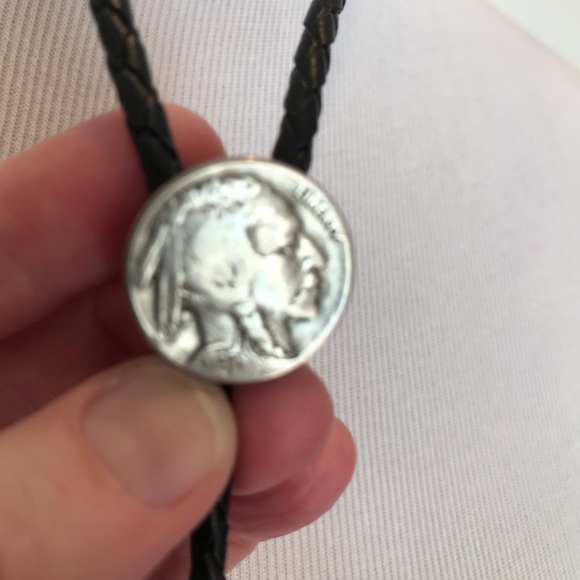 Vintage Jewelry - VTG Buffalo Nickel Leather Bolo